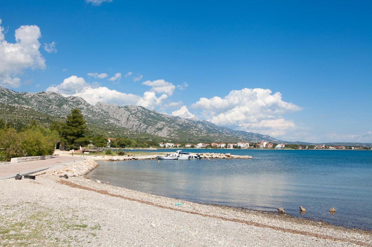 Apartmani Lea Starigrad Paklenica Exterior foto