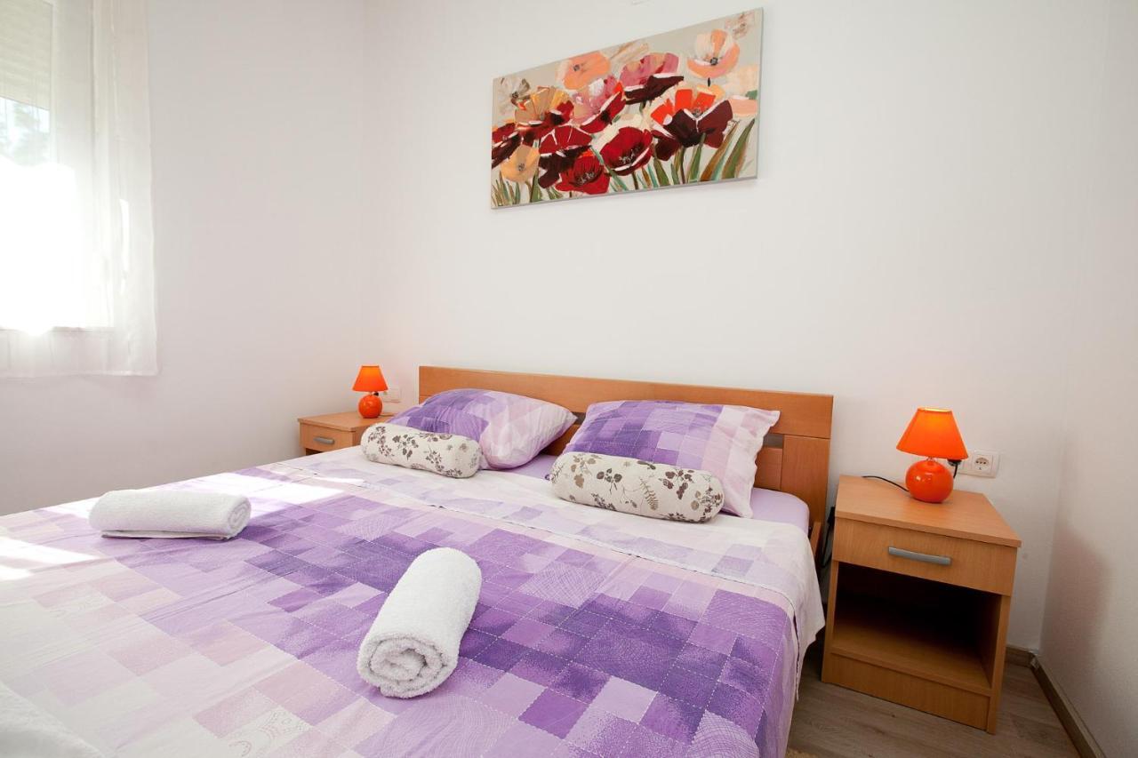 Apartmani Lea Starigrad Paklenica Exterior foto